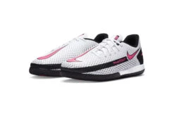 Nike Voetbalschoen Jr. Phantom GT Academy IC Wit/roze KIDS 8 Nike Voetbalschoen Jr. Phantom GT Academy IC Wit/roze KIDS -Goedkope Bal Meester Winkel 36653872 3