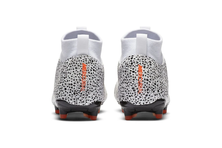 Nike Voetbalschoen Jr. Mercurial Superfly 7 Academy CR7 FG/MG Wit/oranje KIDS 4 Nike Voetbalschoen Jr. Mercurial Superfly 7 Academy CR7 FG/MG Wit/oranje KIDS - Afbeelding 4