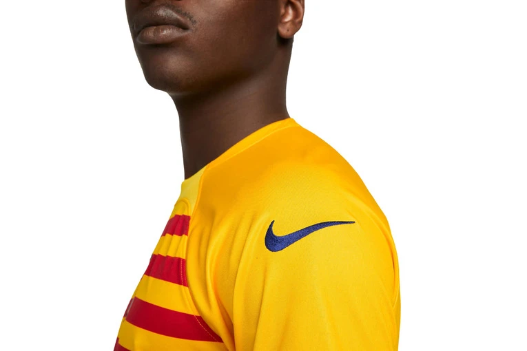 Nike FC Barcelona 2023/24 Stadium Vierde Voetbalshirt Amarillo/University Red/Deep Royal Blue Heren 4 Nike FC Barcelona 2023/24 Stadium Vierde Voetbalshirt Amarillo/University Red/Deep Royal Blue Heren - Afbeelding 4